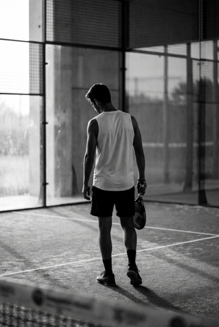 Pista de pádel SOLO de 20 por 6 metros